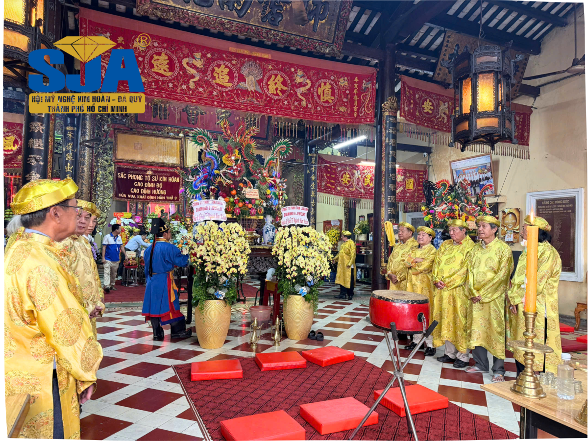 GIỖ TỔ NGHỀ KIM HOÀN – NÉT ĐẸP TRUYỀN THỐNG CỦA NGÀNH VÀNG BẠC ĐÁ QUÝ 